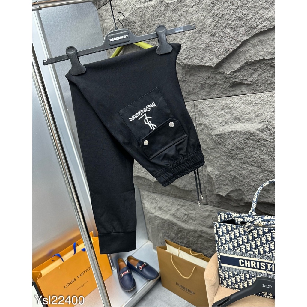 Quần jogger nam Chrome Hearts hình chữ thập trắng-Quần dài nam thêu chữ YSL siêu đẹp-Quần nỉ khóa kéo cực chất
