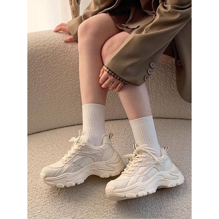 Giày Thể Thao Đế Dày Mềm Mại Thoáng Khí Thời Trang Năng Động