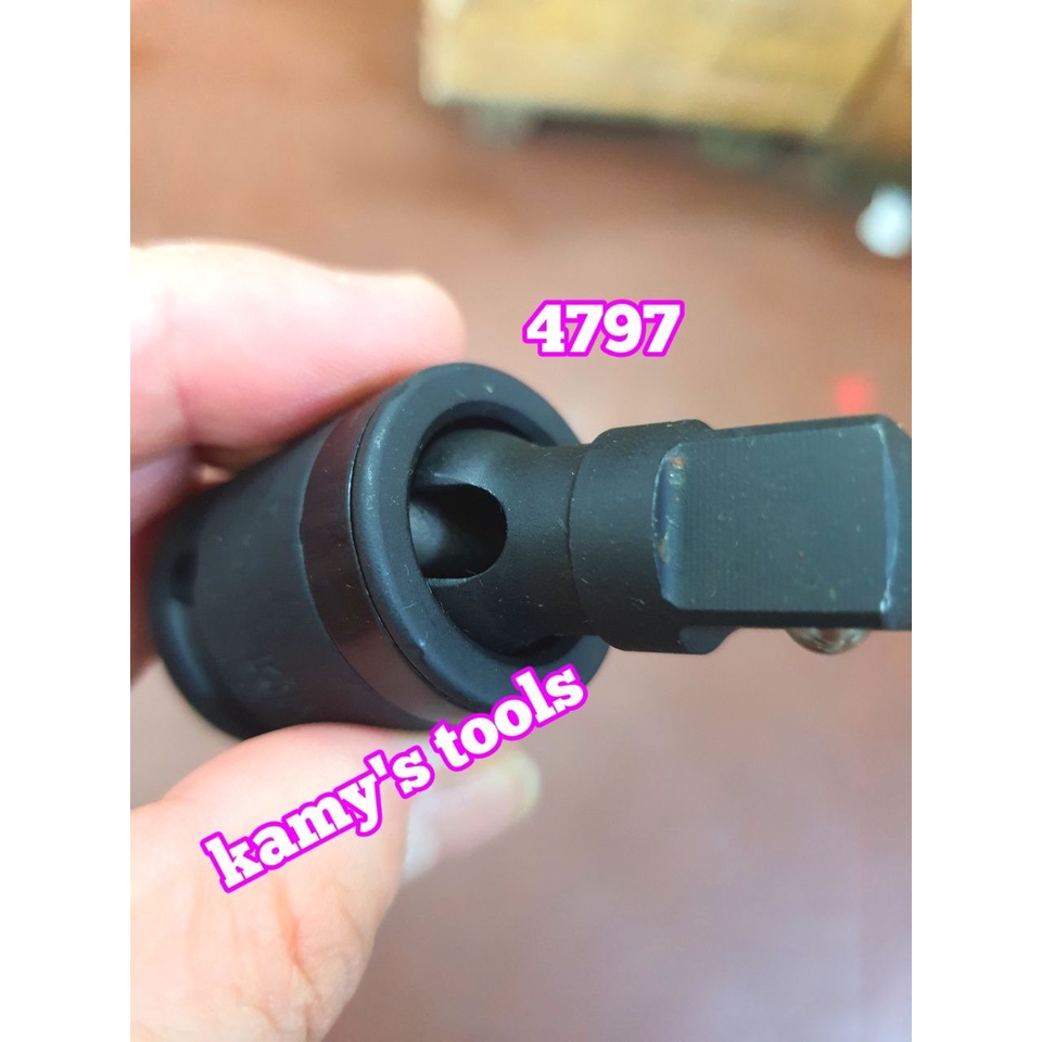 Đầu lắc léo đen có bi 1/2 inch Kingtony model 4797 dài 65mm