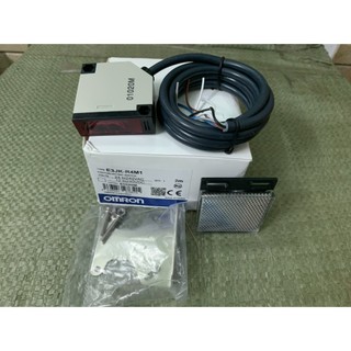 CẢM BIẾN QUANG OMRON E3JK-R4M1 (24-240VAC/ 12-240VDC)