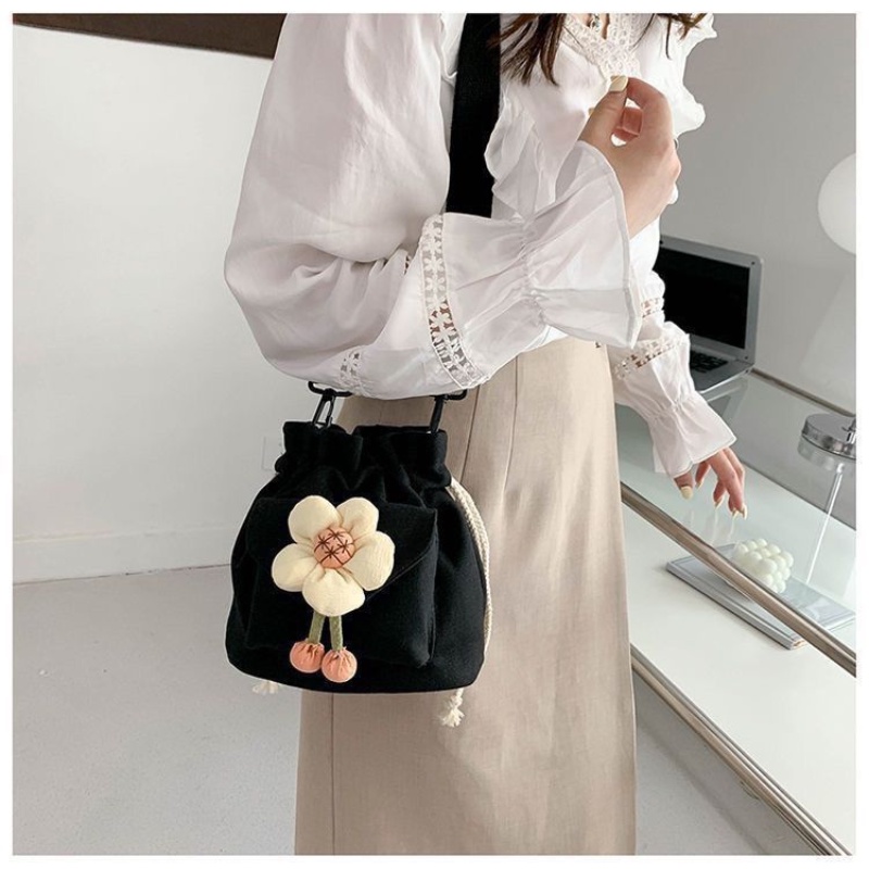 Túi Đeo Chéo Vai Bằng Vải Thời Trang Hàn Quốc Dễ Thương Bắt Mắt