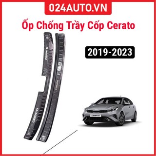 Ốp chống trầy cốp Cerato 2019-2023 sáng bóng