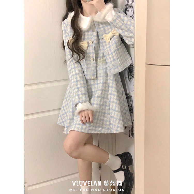 Bộ Áo Khoác Lông Tay Dài Cổ Búp Bê + Chân Váy Lưng Cao Sọc Caro Thời Trang Mới 2023