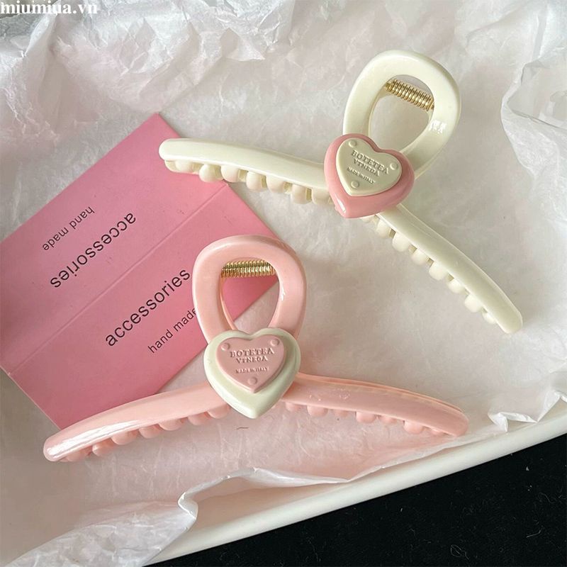 Miumiua🔮Kẹp Tóc Hình Cá Mập Màu Hồng In Chữ Thiết Kế Đơn Giản Xinh Xắn Cho Nữ 2024