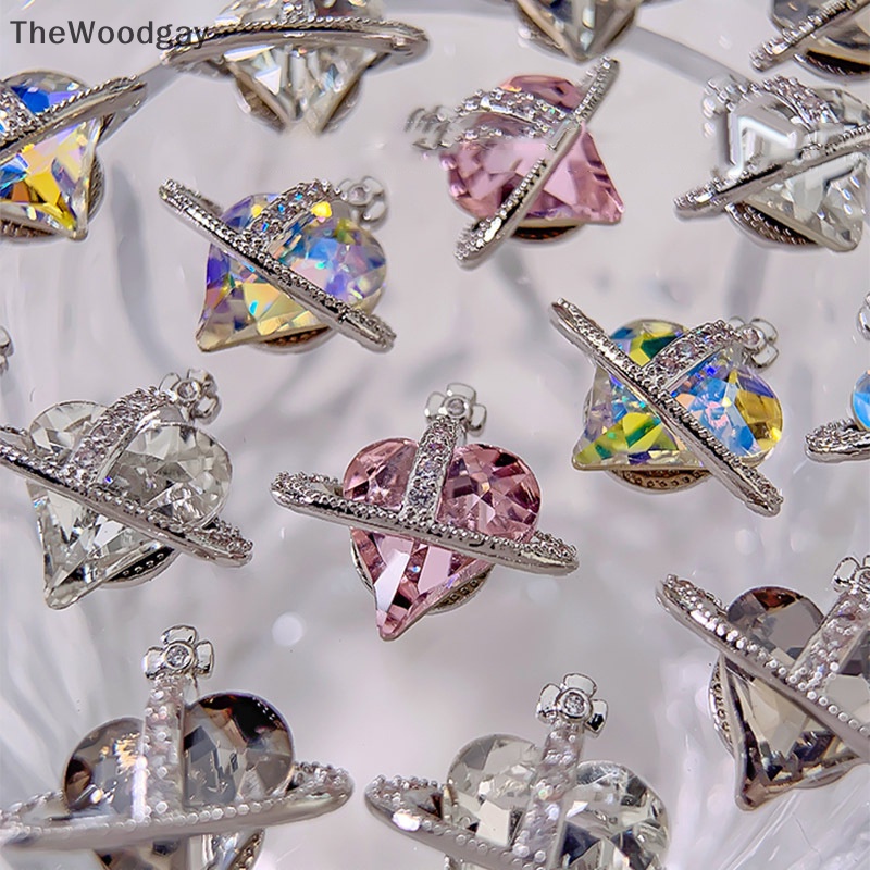 Bộ 5 Hạt Đá 3d Hình Trái Tim / Hành Tinh Dùng Trang Trí Móng Nghệ Thuật