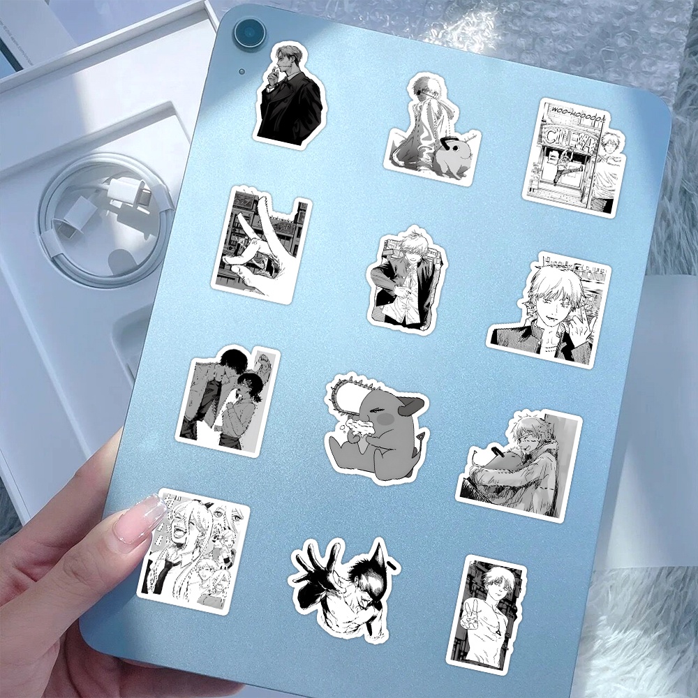 100 Miếng Dán Trang Trí Mũ Bảo Hiểm / Bút Chì Hình anime Màu Trắng Đen