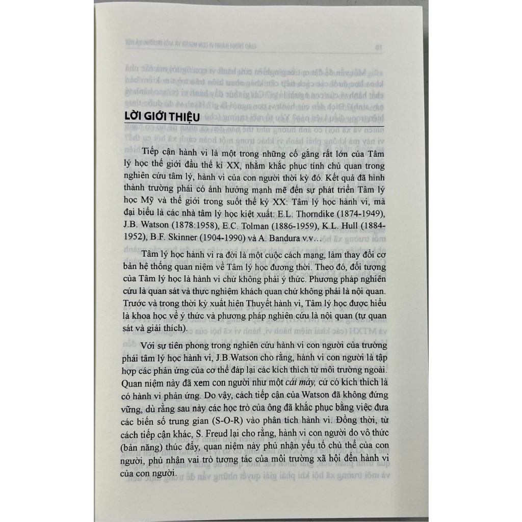 Sách Giáo trình Hành vi con người và môi trường xã hội - Nhà Sách Pháp Luật New