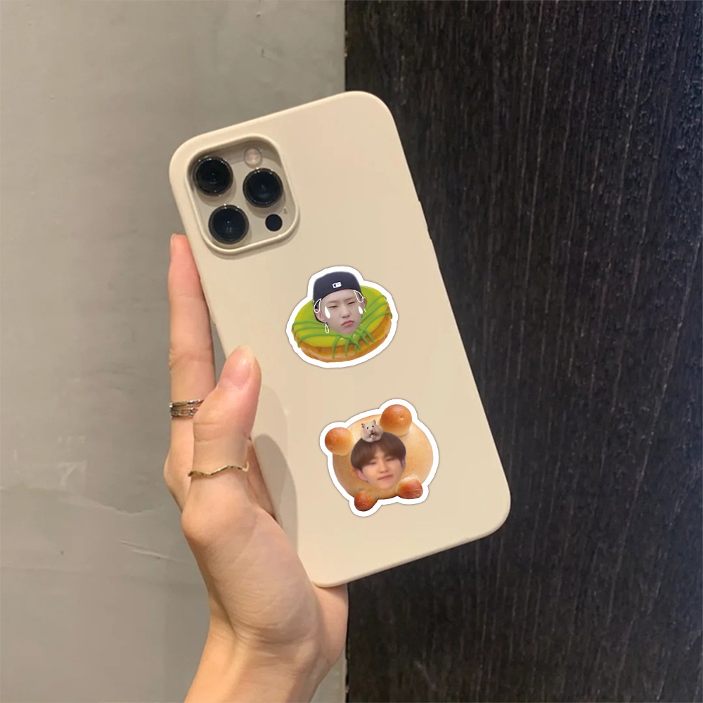 Set 104 Miếng Dán Trang Trí Mũ Bảo Hiểm / Bút Chì In Hình Nhóm Nhạc kpop seventeen