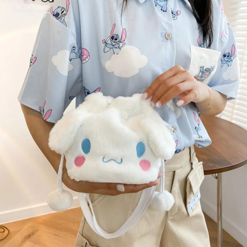 Sanrio Túi Xách Nhồi Bông Hình hello kitty Xinh Xắn