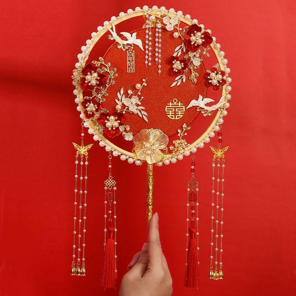 Quạt Cầm Tay Thêu Hoa Phối Tua Rua Màu Đỏ Phong Cách Trung Hoa