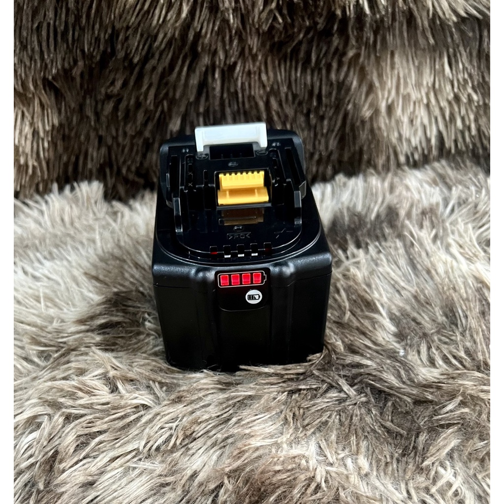 Vỏ mạch Makita 18V 5s 3P nhận sạc zin, có cân bằng và Led báo pin.