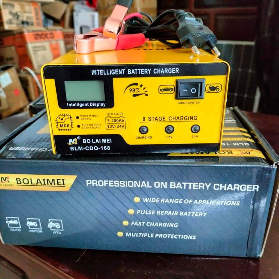 Sạc bình acquy ô tô  12V-24V - 200AH thông minh tự động ngắt khi đầy - BTN -Màu vàng