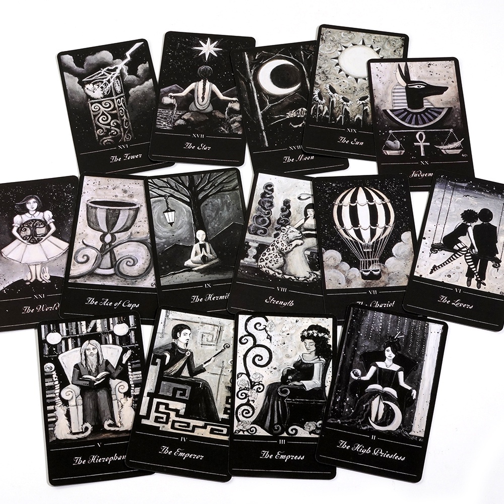 Bộ Bài tarot: a 78 Lá Cho Bữa Tiệc Gia Đình