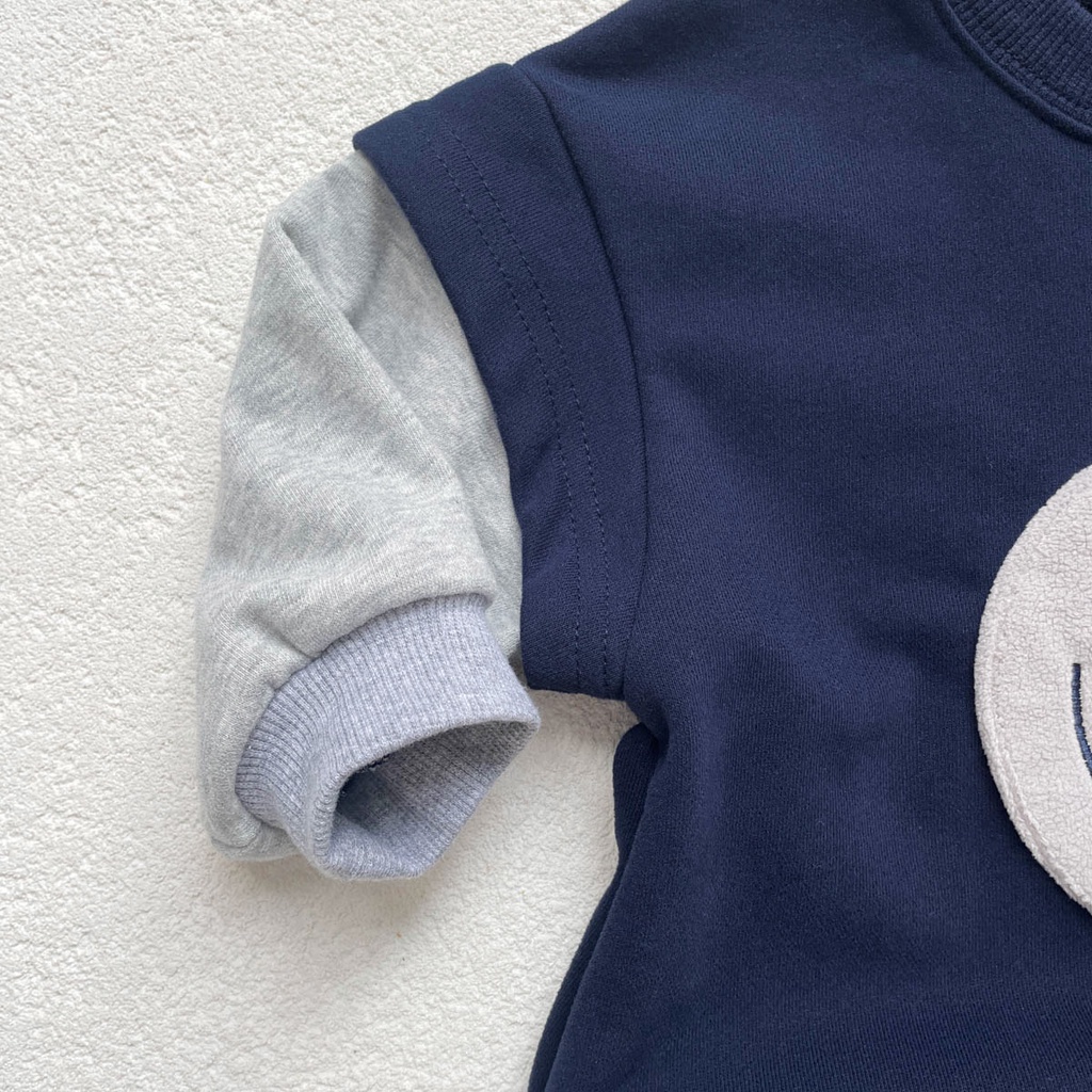 Áo Liền Quần Tay Dài In Hình Mặt Cười Dễ Thương Giữ Ấm Mùa Thu Cho Bé Trai / Gái 0-24 Tháng Tuổi