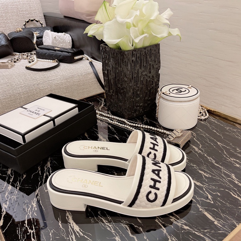 Dép Sandal Đế Dày Thêu Hoa Thời Trang Mới Cho Nữ pj4m