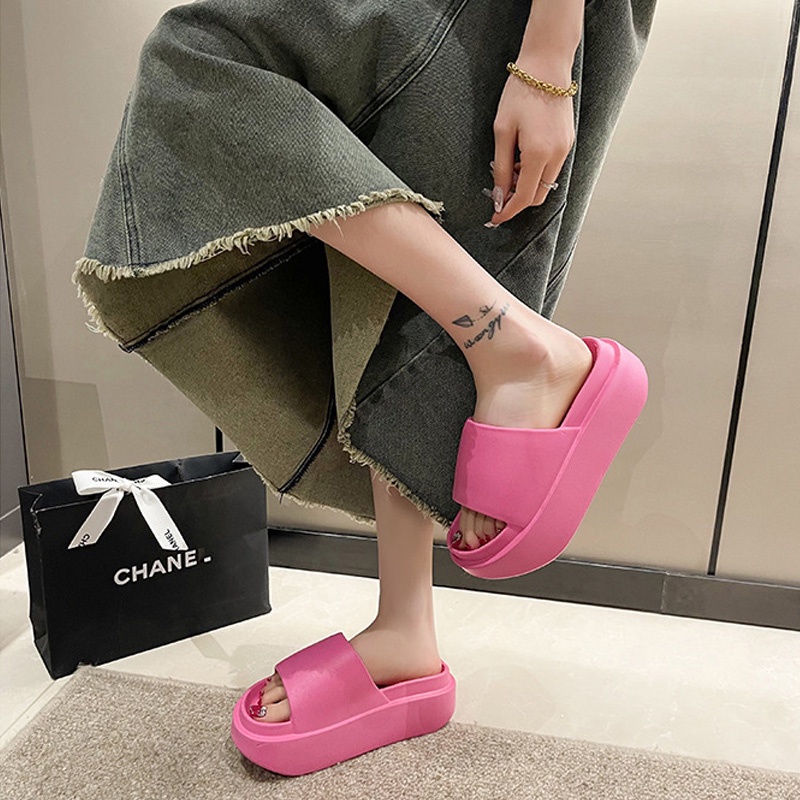 Dép Đi Biển Đế Dày Tăng Chiều Cao Thoải Mái Thoáng Khí Chống Trượt Và Mài Mòn Thời Trang