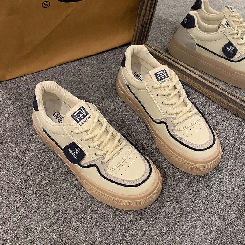 Giày tem DK hàng QC loại 1 , chất da mềm siêu êm chân MSP 215