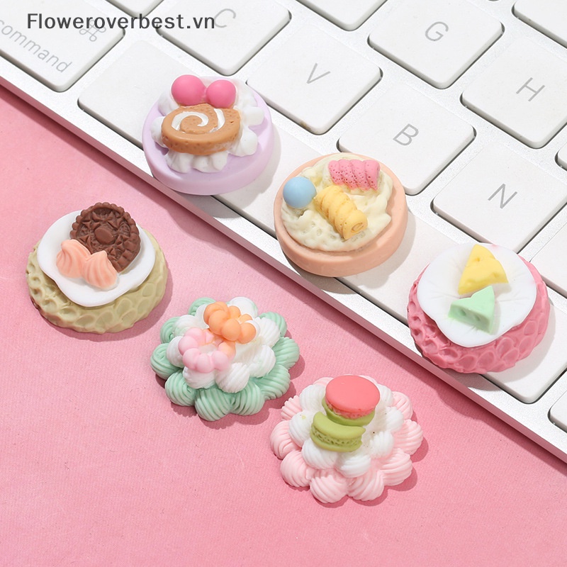 Set 5 Mô Hình Bánh Ngọt / Món Tráng Miệng Trang Trí Nhà Búp Bê