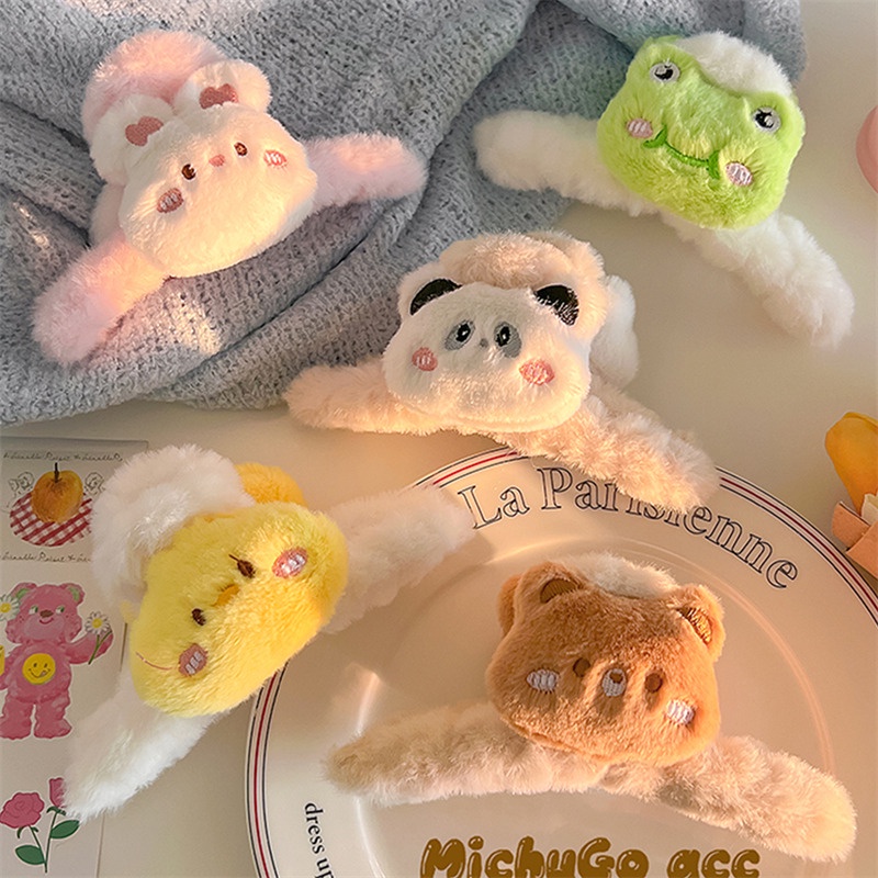 Dễ Thương Kẹp Tóc Đính Lông Giả Hình Gấu Trúc / Cá Mập Đáng Yêu Cho Nữ