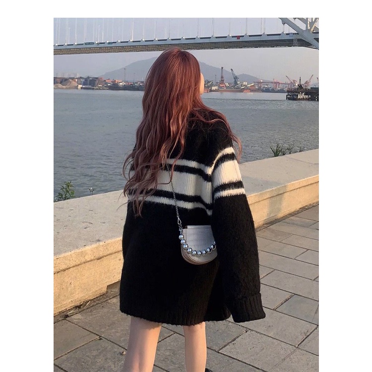 Áo sweater Cổ Tròn Dáng Rộng Kẻ Sọc Trắng Đen Phong Cách Phương Tây Thời Trang Thu Đông Cho Nữ