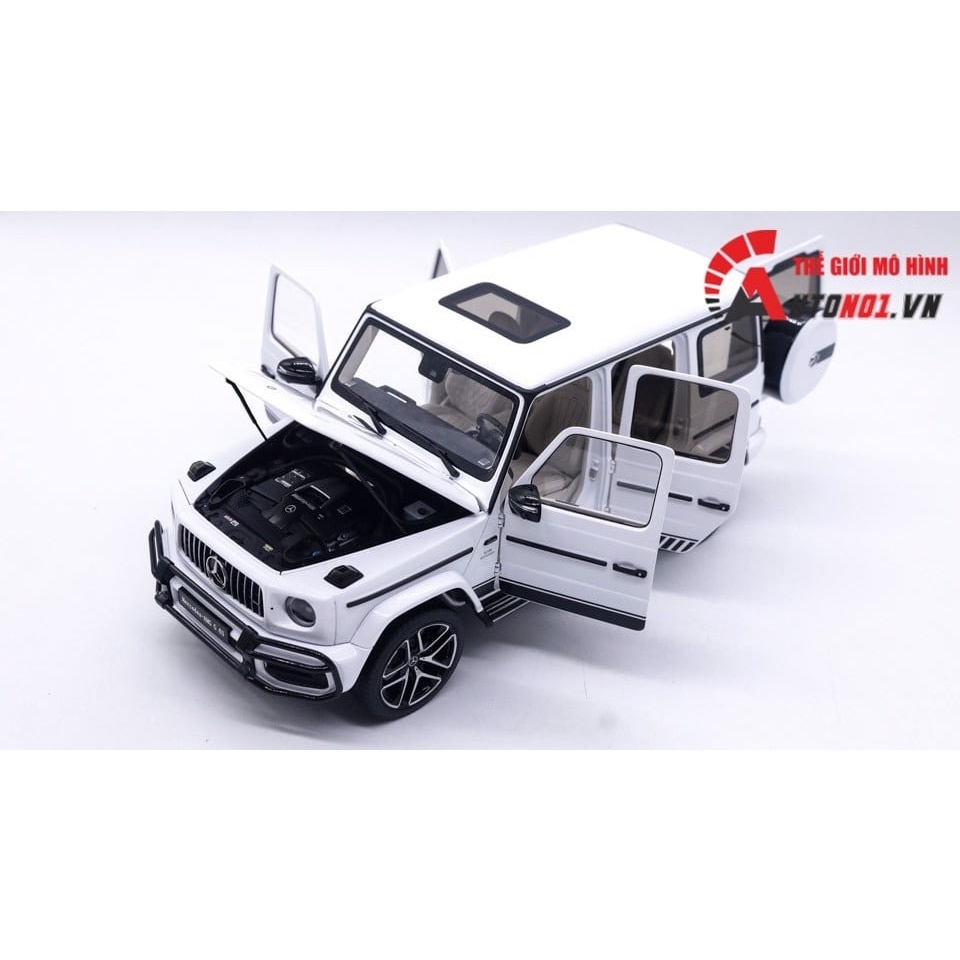 Xe mô hình Mercedes-Benz Amg G63 tỉ lệ 1:18 Almost Real 8100 tặng kèm ô tô tăng ô tô
