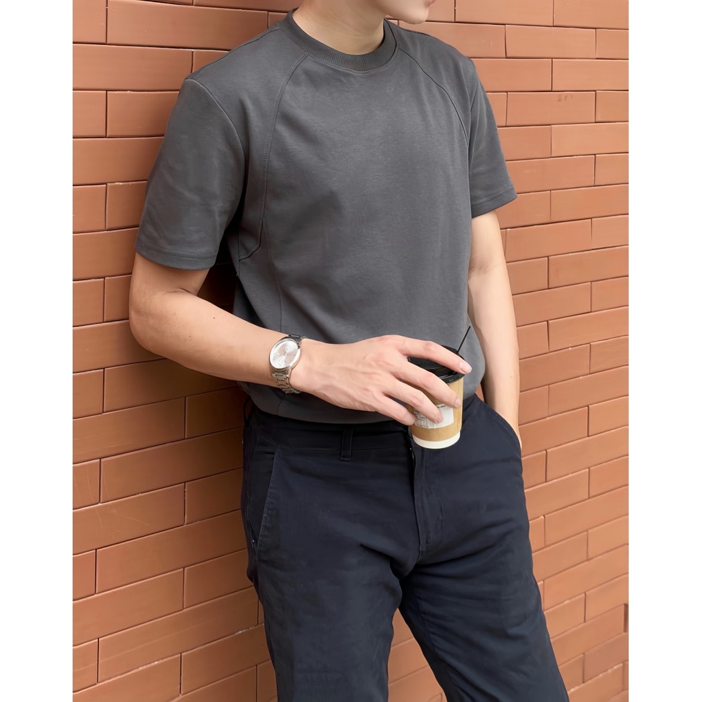 Áo thun Cotton bo gân Interlock 240gsm. Chất vải mềm mịn chống nhăn