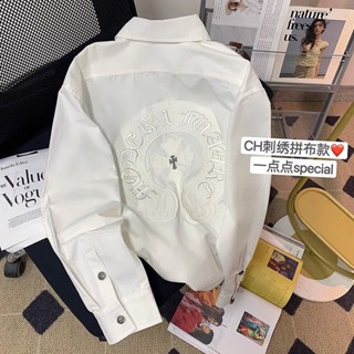 Mùa Thu 2024 Phong Cách Mới Móng Ngựa Thêu Trắng Dài Tay Áo Thiết Kế Cảm Giác Mỏng Hơn Nhìn Rời Mỏng Áo Khoác Ngoài Top