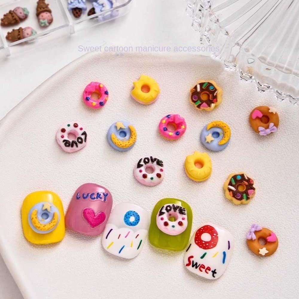 Fallforbeauty Bộ 10 Phụ Kiện Trang Trí Móng Tay Hình Ông Già Noel / Kỳ Lân / Gấu Tuyết Màu Sắc Hỗn Hợp