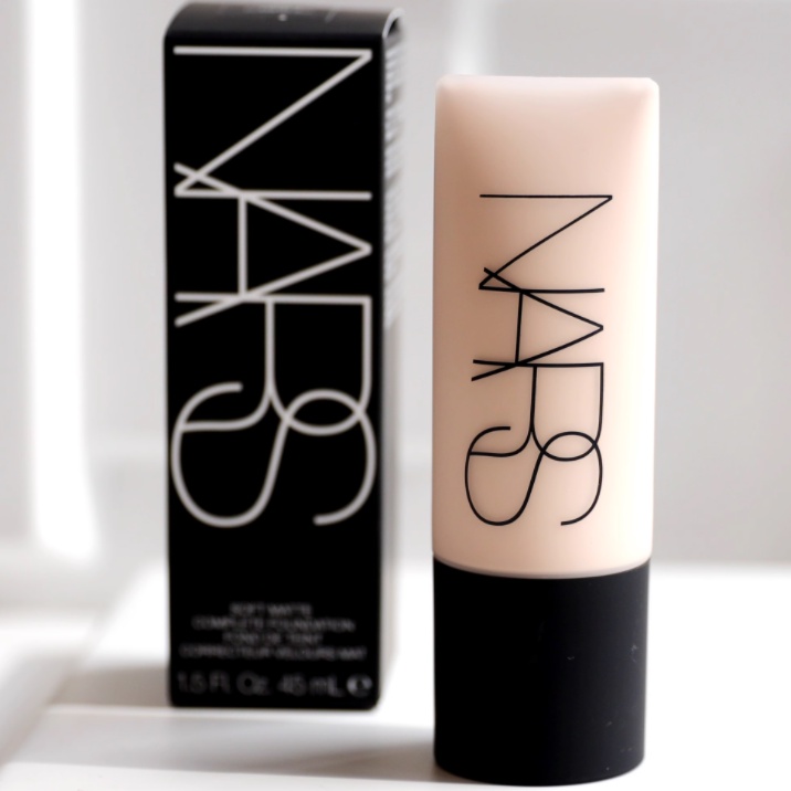 Nars Kem Nền Dạng Lỏng 45ml Mềm Mượt Se Khít Lỗ Chân Lông
