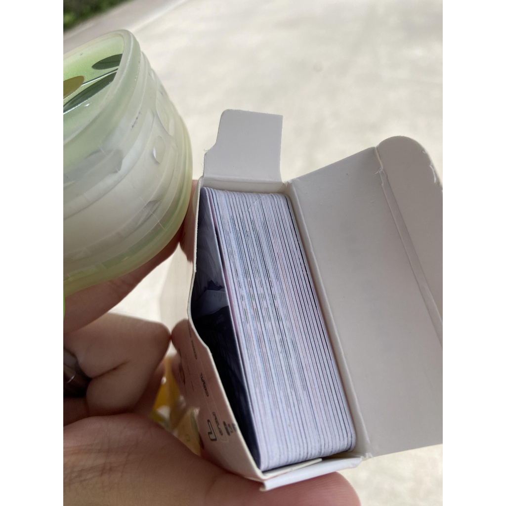 Crayon Shin-chan Flash Laser Photocard Lomo Card 50pcs/box