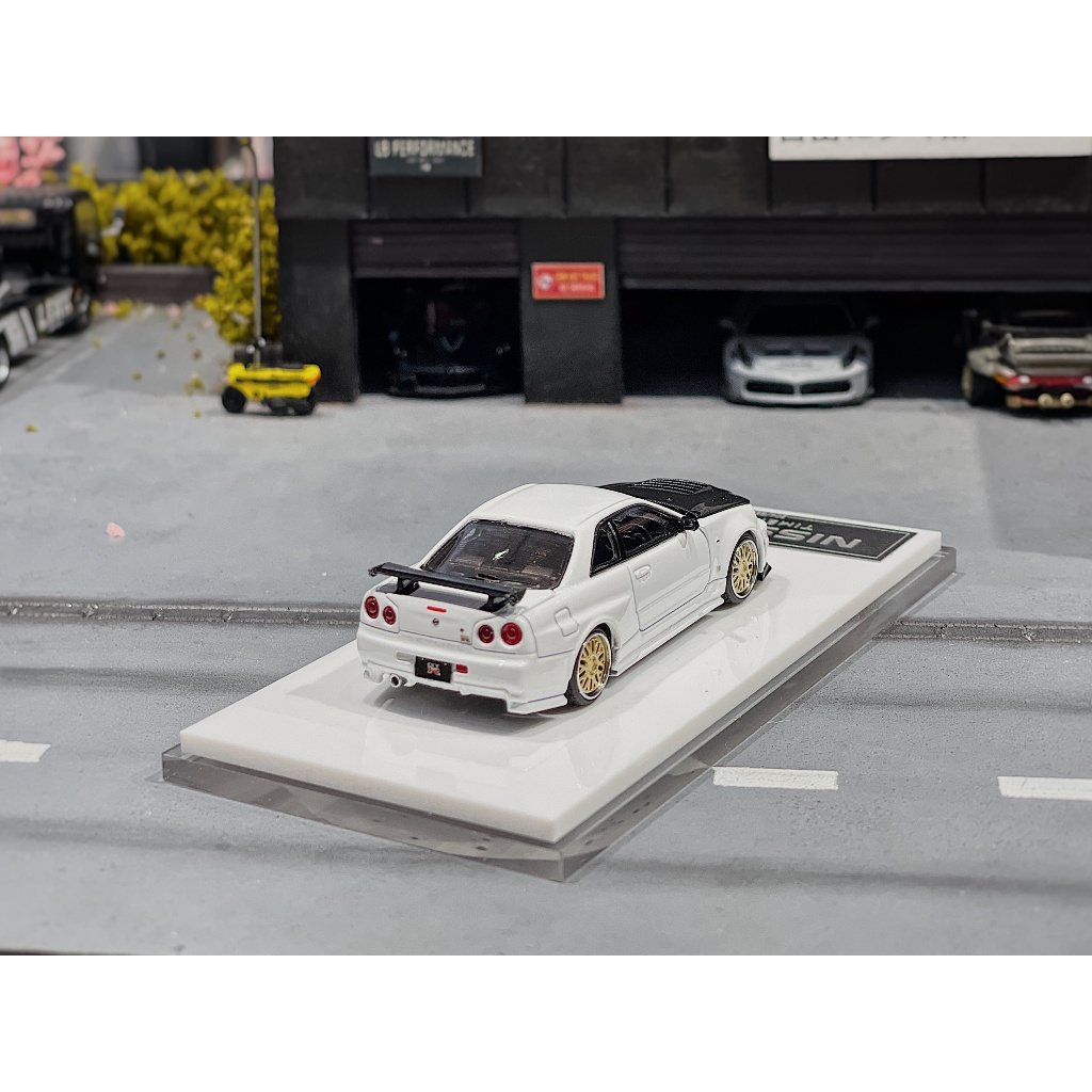 XE MÔ HÌNH NISSAN R34 X FIGURE WHITE,TỶ LỆ 1/64 MICROTIME
