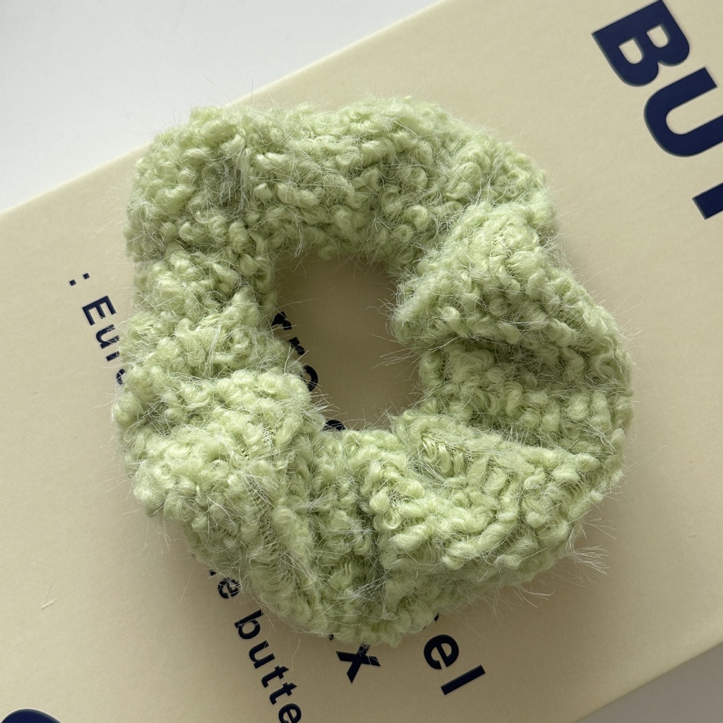 Dây Cột Tóc Màu Kem Lông Cừu Thời Trang Thu Đông 2023