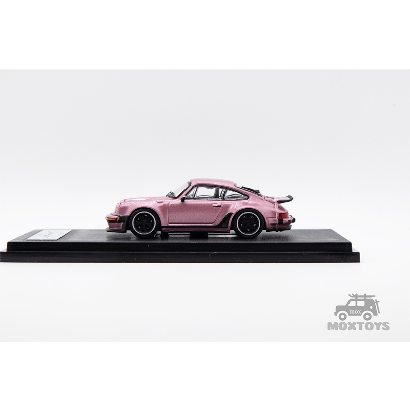 Hpy Mô Hình Xe Hơi 930 turbo 930 Màu Hồng Tỉ Lệ 1: 64