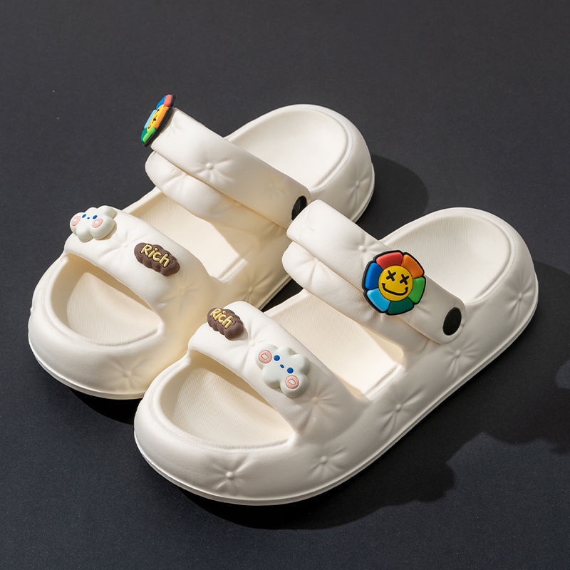 Dép Sandal Nữ Đế Mềm Chống Trượt Tặng Kèm Sticker Cute