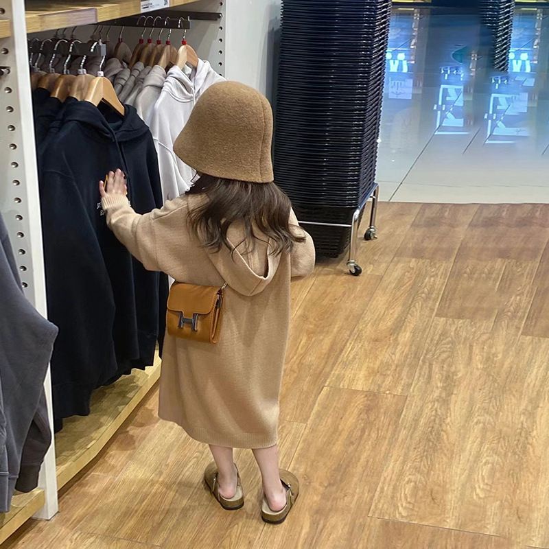 Đầm Dệt Kim Có Mũ Trùm Dáng Rộng Màu Trơn Thời Trang Thu Đông Hàn Quốc Hàng Mới 2023 Dành Cho Bé Gái