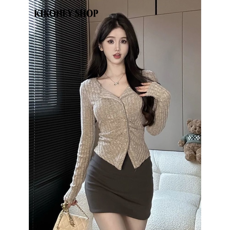 KIKONEY SHOP Áo Len áo khoác cardigan Vintage Phong cách Cổ điển INS WMY2390RL9 38Z230919