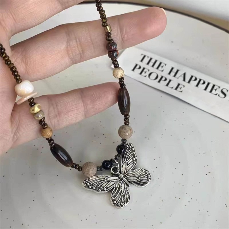 Vòng cổ Chuỗi Hạt Gỗ Mặt Hình Bướm Phong Cách vintage Thanh Lịch Thời Trang Cho Nữ