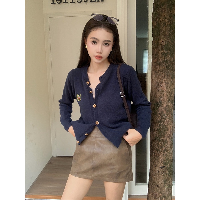Áo Khoác cardigan Dệt Kim Tay Dài Màu Trơn Thêu Họa Tiết Thời Trang Mùa Thu Cho Nữ
