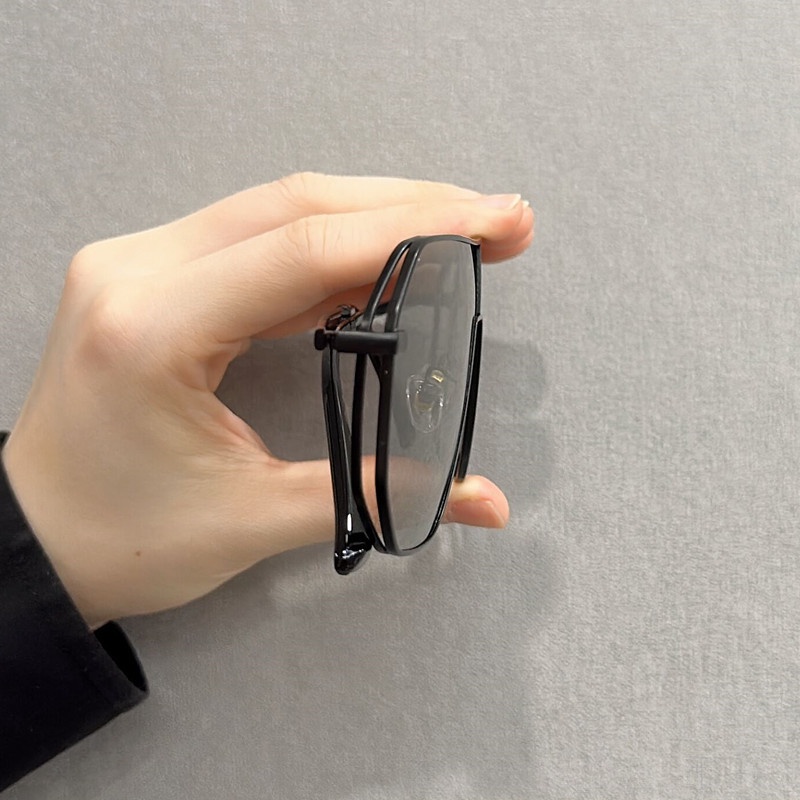 Kính Mát Chống Tia uv Có Thể Thay Đổi Màu Sắc Ngày Và Đêm Phong Cách retro Cho Nam Và Nữ