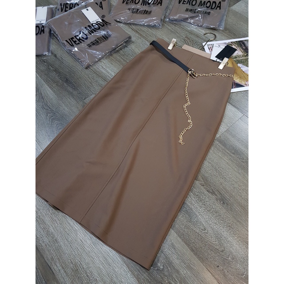 Chân Váy V.e.r.o Nâu Kèm Belt