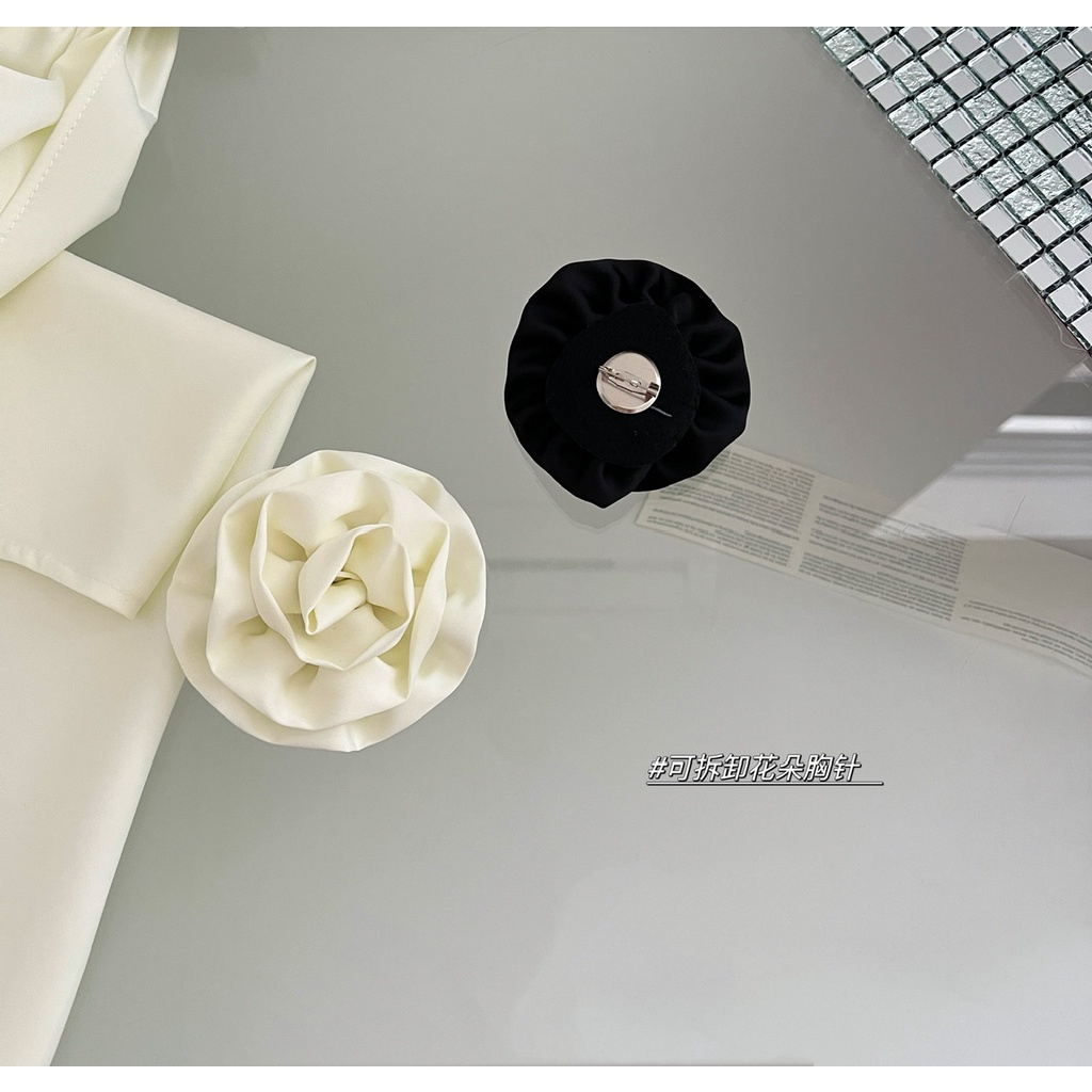 Bộ Áo satin Đính Kim Sa + Chân Váy Ngắn Thời Trang Cho Nữ 8649