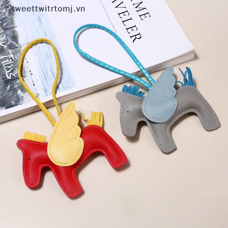 Móc Khóa Da pu Nhẹ Hình Ngựa Cánh Thiên Thần mini Trang Trí Túi Xách / Chìa Khóa Xe Hơi vn