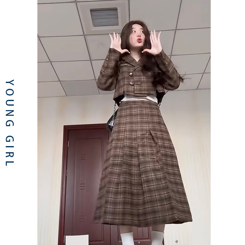 Bộ Áo Khoác Vest + Chân Váy Xếp Ly Sọc Ca Rô Thời Trang retro Thanh Lịch Cho Nữ