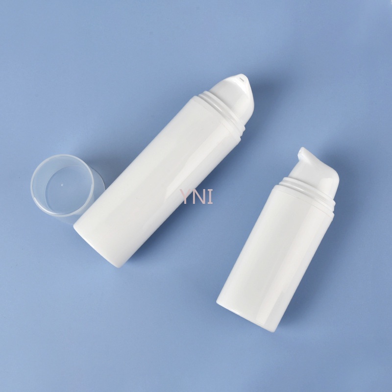 Yni 15ml30ml50ml Chai chân không Mini Buckle Press Chai chân không PP Trắng Lotion Trang điểm Chai rỗng
