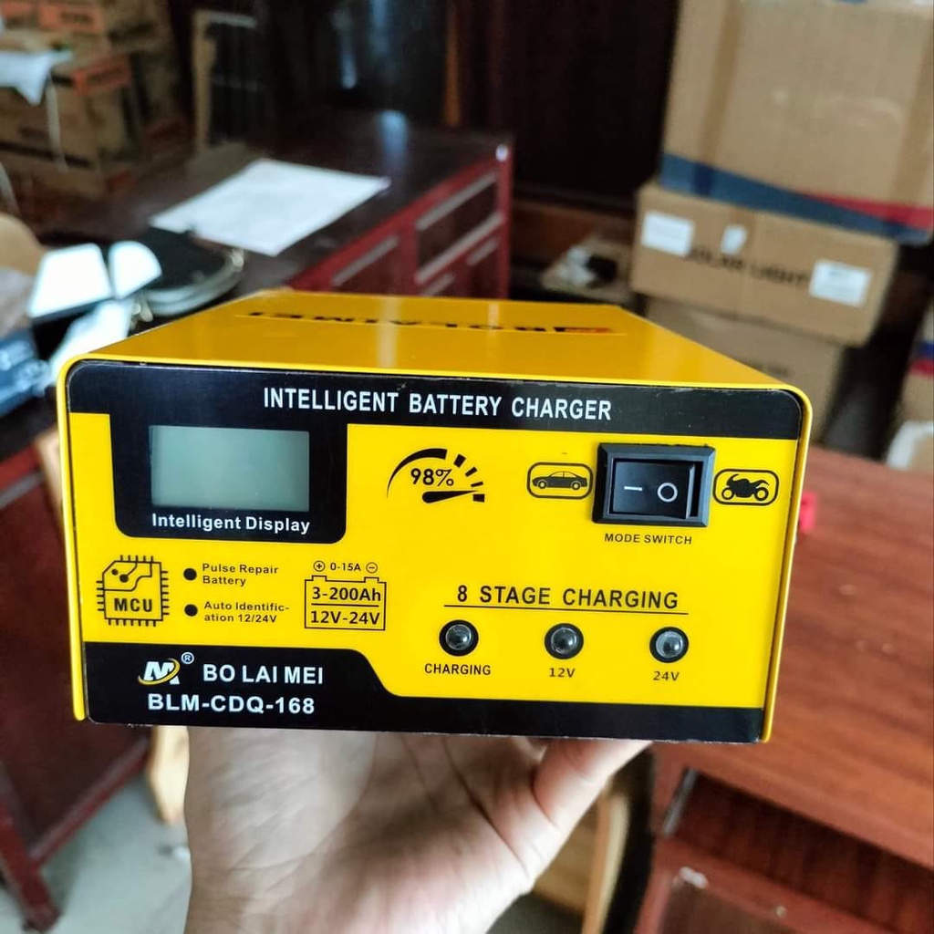 Sạc bình acquy ô tô  12V-24V - 200AH thông minh tự động ngắt khi đầy - BTN -Màu vàng