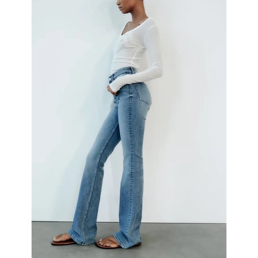 Zara Quần jeans Ống Loe Lưng Cao Thời Trang Mùa Thu Dành Cho Nữ 0541243