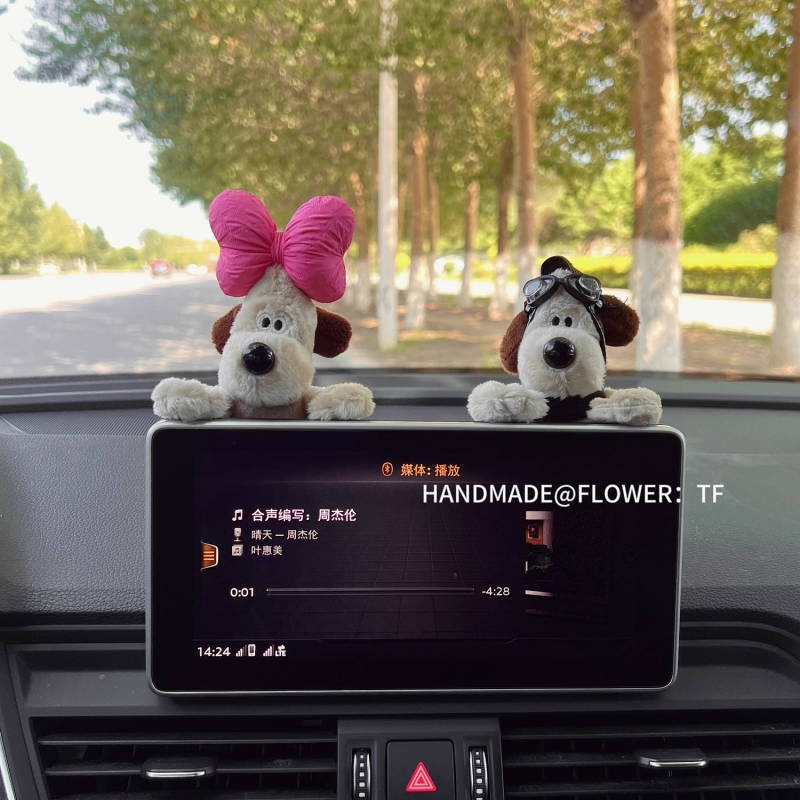 Car Small Ornaments Cute Cartoon Women's Car Screen Decoration Doll Ornaments High-Grade Sense Car Interior Luxury Block Ornament YlSl