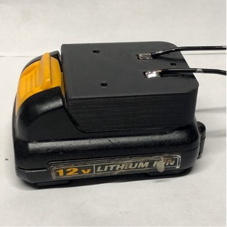Đế pin dewalt 10.8v/ 12v /hps store