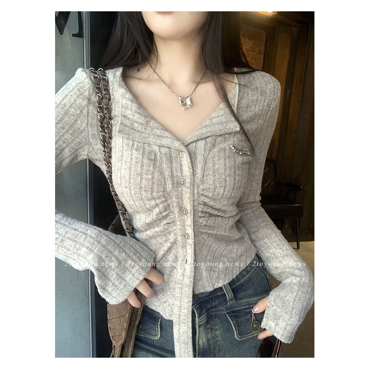 Áo Thun Ngắn Tay Dài Dáng Ôm Phối Bèo Và Nút Thời Trang Cho Nữ