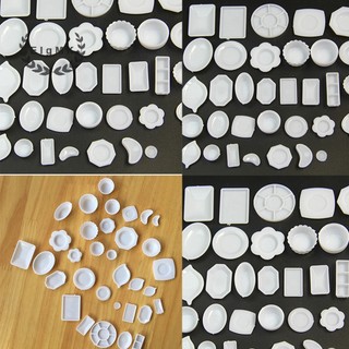 Set 33 món chén đĩa nhựa mini trang trí nhà búp bê